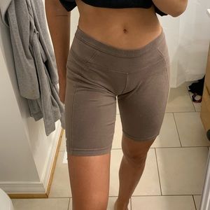 NIKE tan bike shorts